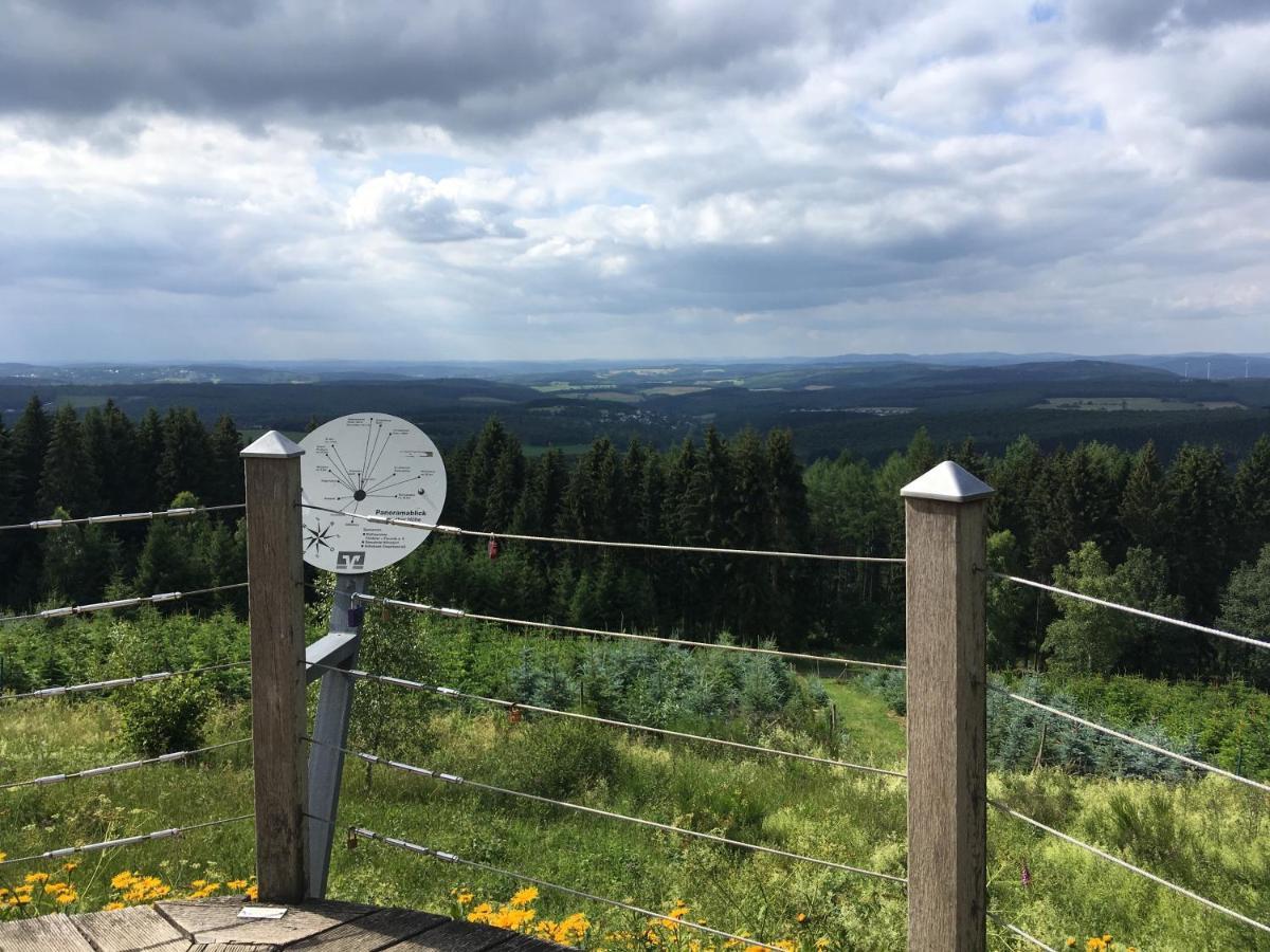 Pension Zum Rothaarsteig Netphen Exterior foto