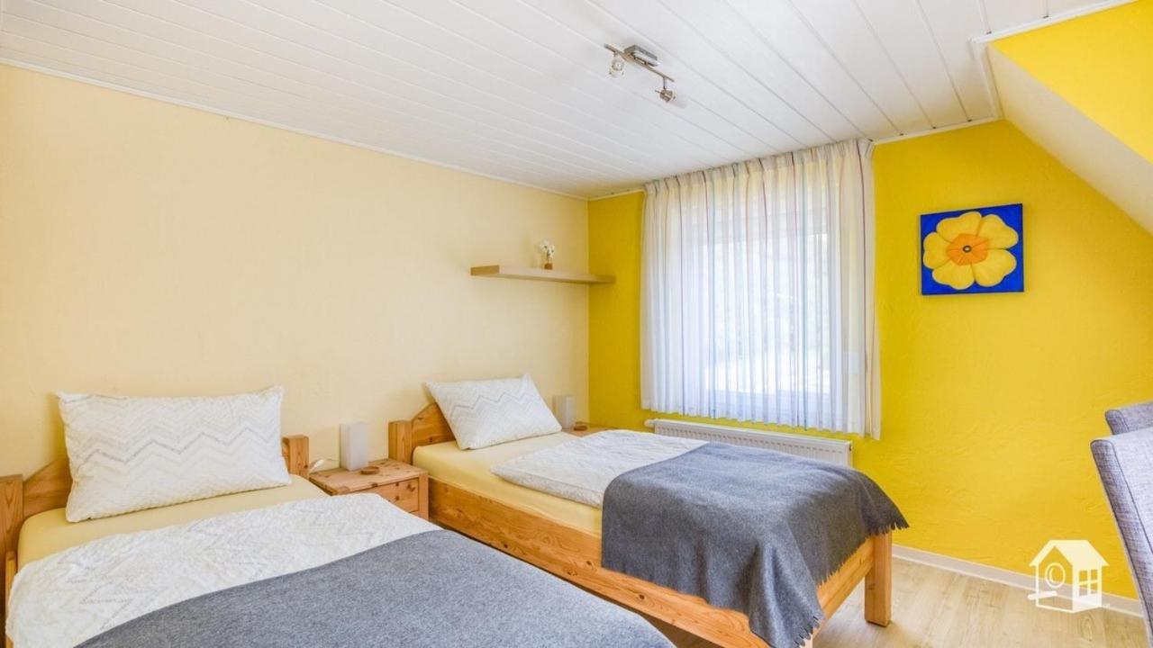 Pension Zum Rothaarsteig Netphen Exterior foto